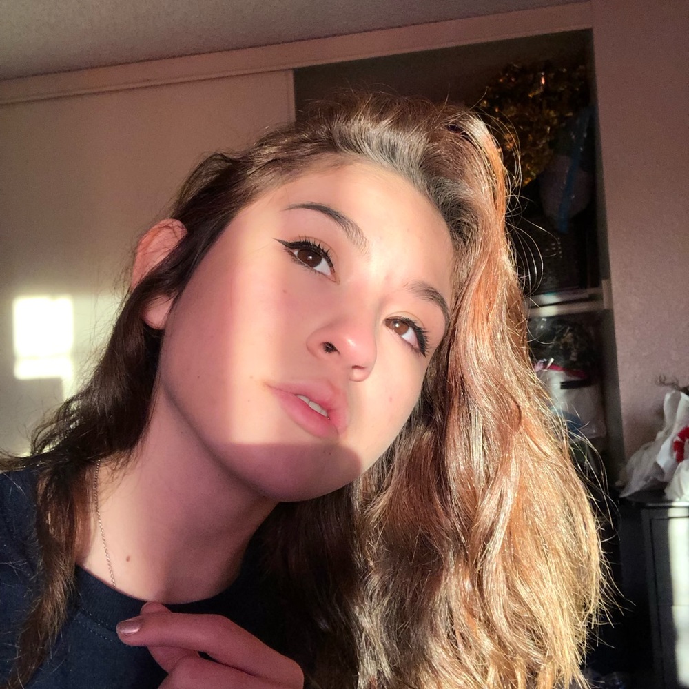 Meet your Posher, Karina